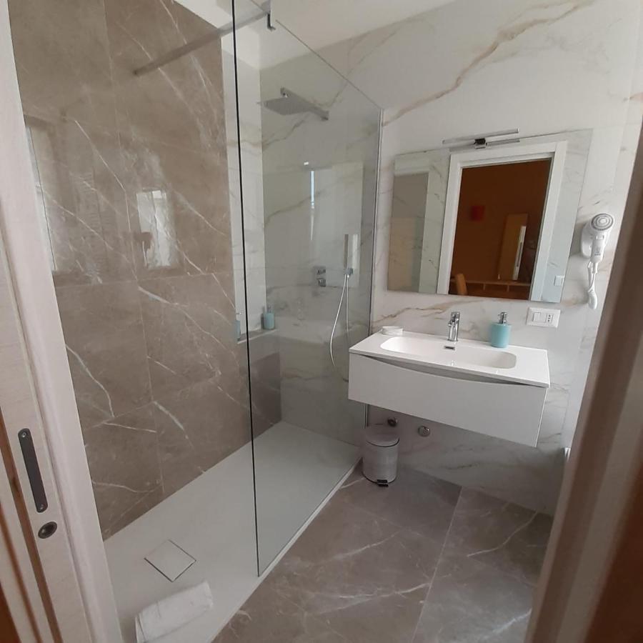 Sweet Suite Margherita B&B Маргерита ди Савоя Екстериор снимка