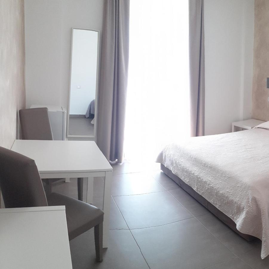 Sweet Suite Margherita B&B Маргерита ди Савоя Екстериор снимка